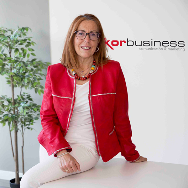 Begon╠âa Barreda_Kor Business_01